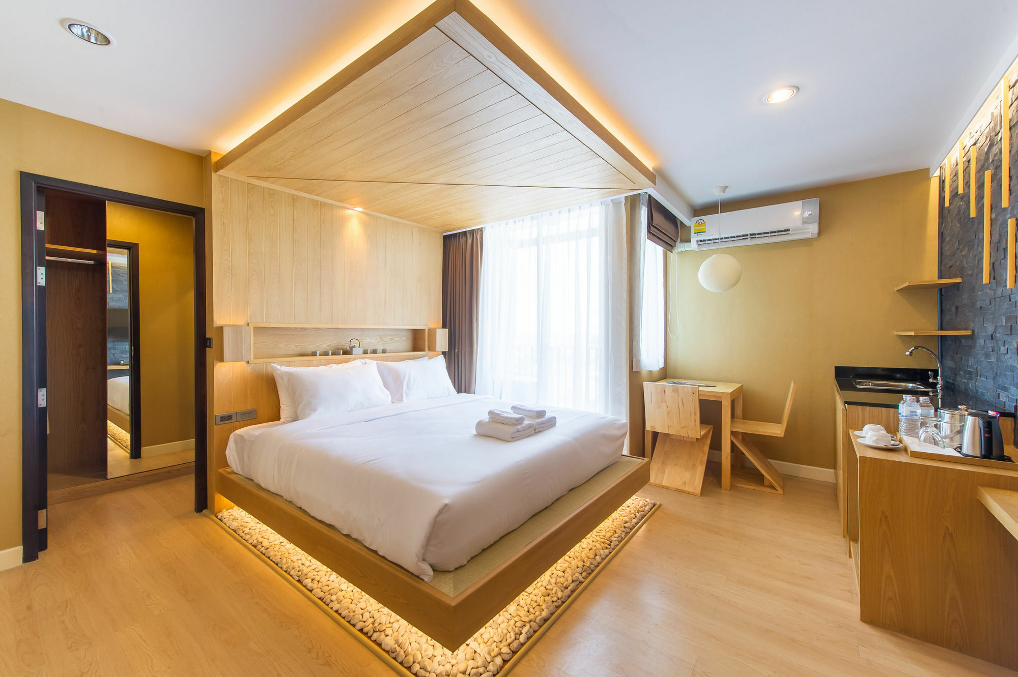 Zenniq Hotel Bangkok Ngoại thất bức ảnh